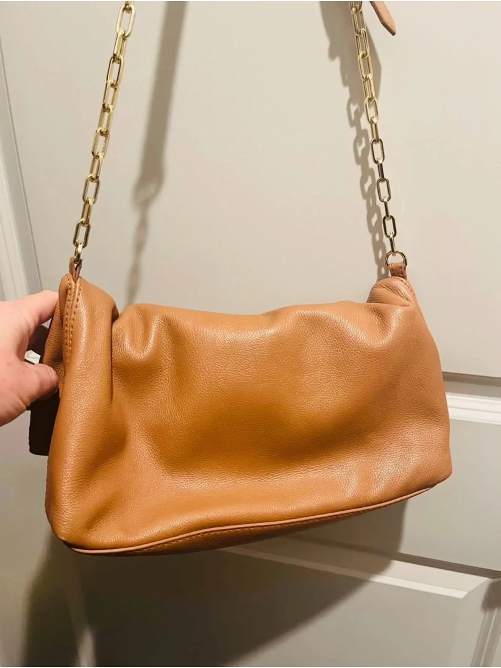 Tory Burch Caramel Leather Shoulder Bag with Gold Chain